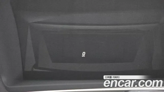 Mercedes-Benz EQE 2023 — фото 16