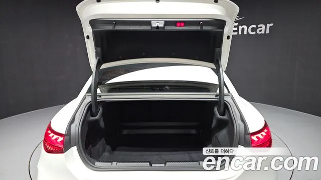 Mercedes-Benz EQE 2023 — фото 20