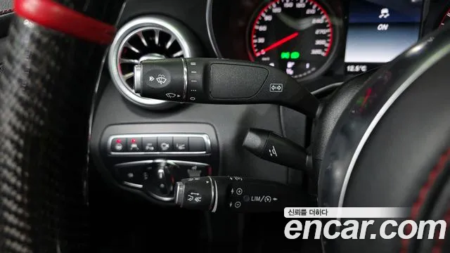 Mercedes-Benz C-Class 2018 — фото 15