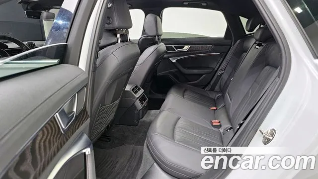 Audi A6 2020 — фото 12