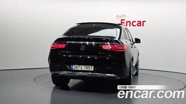 Mercedes-Benz GLE-Class 2018 — фото 4