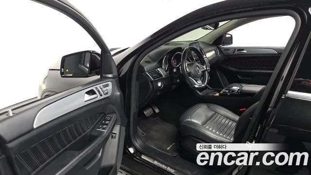 Mercedes-Benz GLE-Class 2018 — фото 10