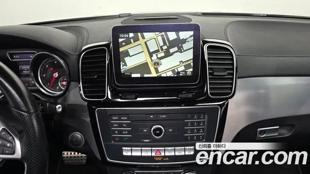 Mercedes-Benz GLE-Class 2018 — фото 14