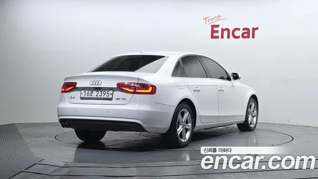Audi A4 2015 — фото 2