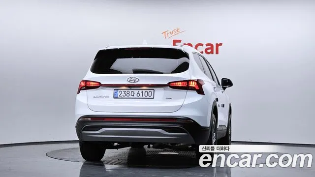 Hyundai Santafe 2023 — фото 4