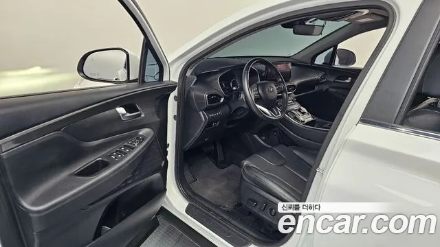 Hyundai Santafe 2023 — фото 10