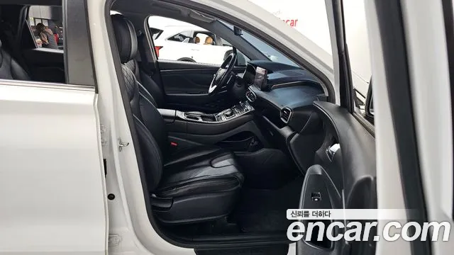 Hyundai Santafe 2021 — фото 11