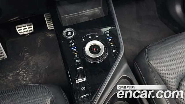Kia Niro 2022 — фото 9