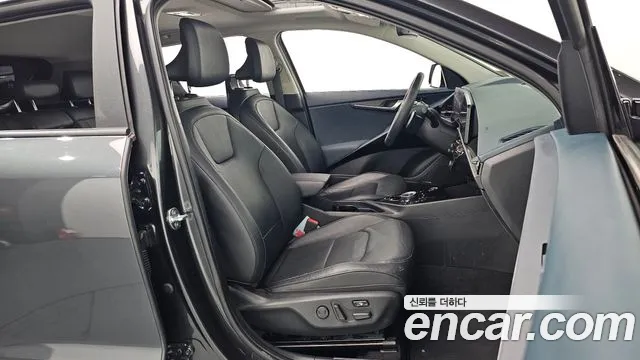 Kia Niro 2022 — фото 10
