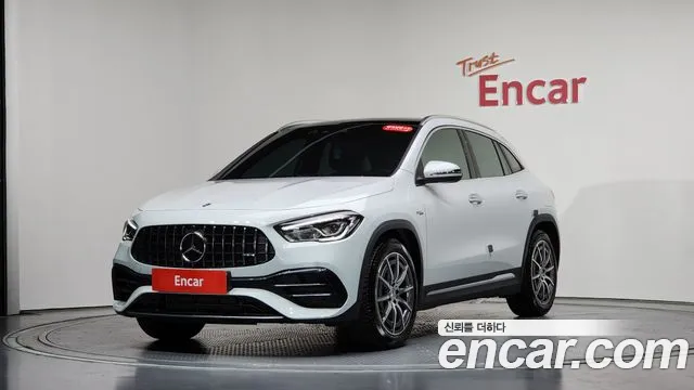 Mercedes-Benz GLA-класс