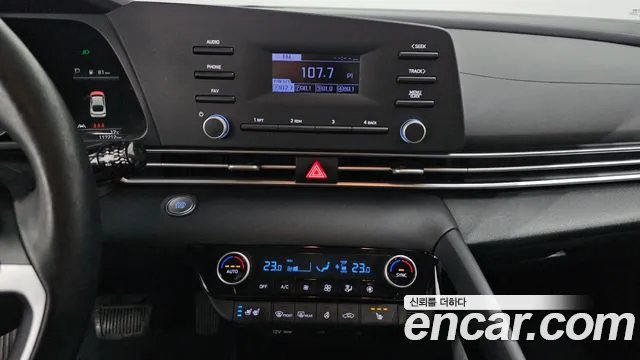 Hyundai AVANTE 2022 — фото 12