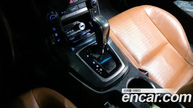 Hyundai Genesis 2015 — фото 9
