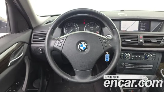 BMW X1 2011 — фото 13