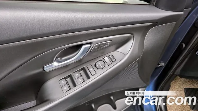 Hyundai i30 2018 — фото 17