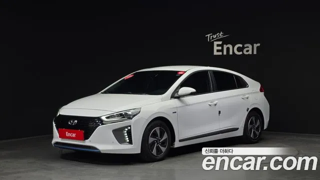 Hyundai Ioniq 2018 — фото 1