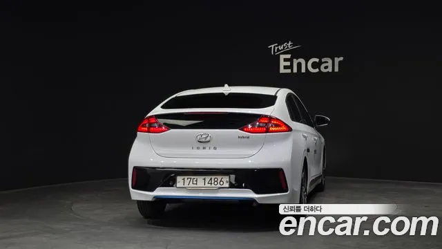 Hyundai Ioniq 2018 — фото 4