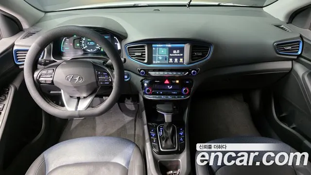 Hyundai Ioniq 2018 — фото 7
