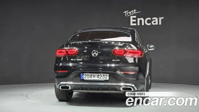 Mercedes-Benz GLC-Class 2023 — фото 4