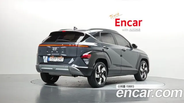 Hyundai Kona 2023 — фото 2