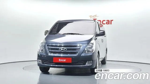 Hyundai Starex 2017 — фото 3