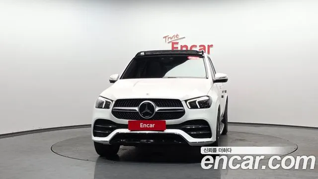 Mercedes-Benz GLE-Class 2021 — фото 2