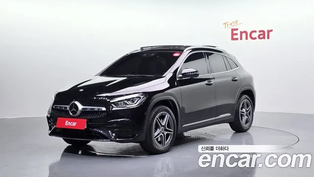 Mercedes-Benz GLA-Class 2022 — фото 1