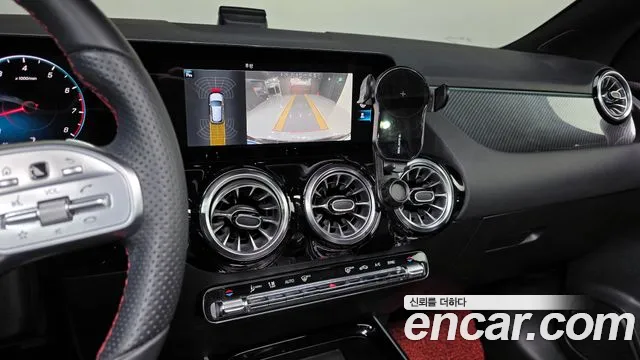 Mercedes-Benz GLA-Class 2022 — фото 15