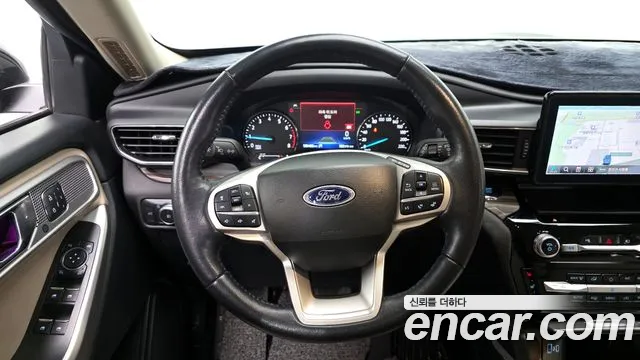 Ford Explorer 2022 — фото 13