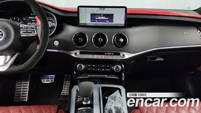 Kia Stinger 2021 — фото 14