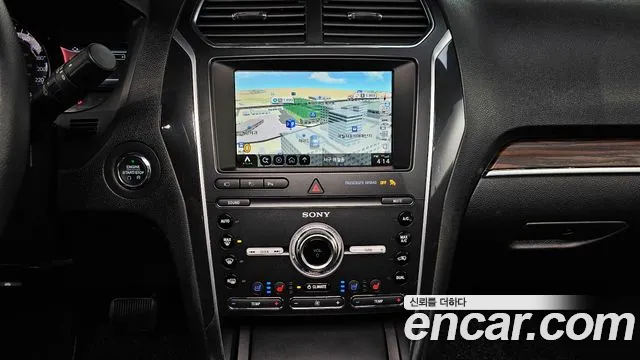 Ford Explorer 2019 — фото 14