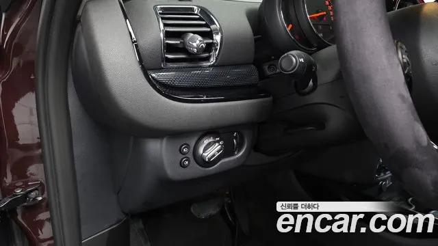 Mini Clubman 2019 — фото 13