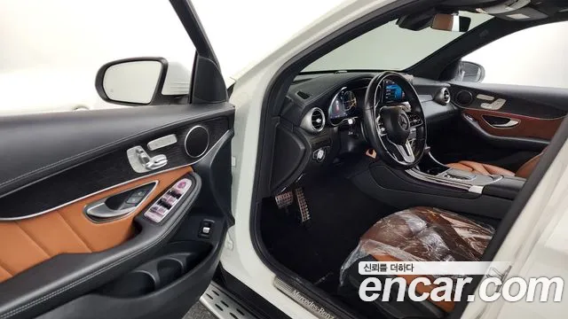 Mercedes-Benz GLC-Class 2022 — фото 10