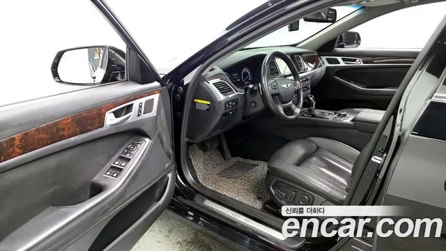 Hyundai Genesis 2016 — фото 10