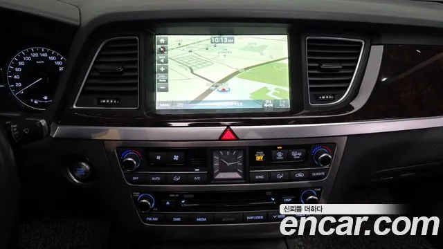 Hyundai Genesis 2016 — фото 14