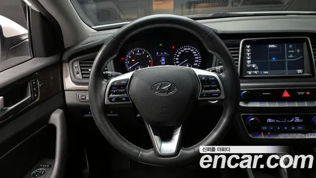 Hyundai Sonata 2019 — фото 14