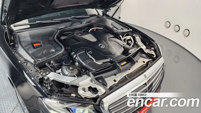 Mercedes-Benz E-Class 2020 — фото 6