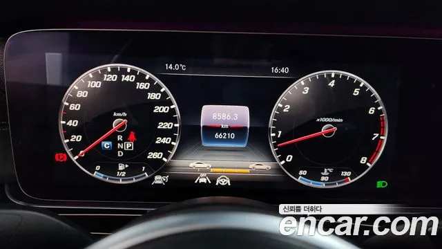 Mercedes-Benz E-Class 2020 — фото 8