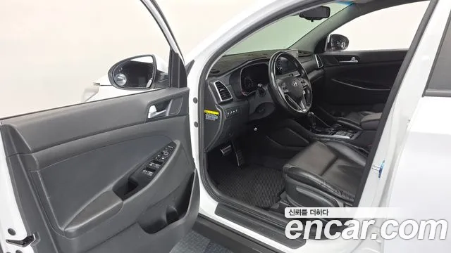 Hyundai Tucson 2019 — фото 11