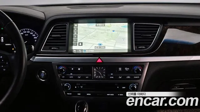 Hyundai Genesis 2015 — фото 14