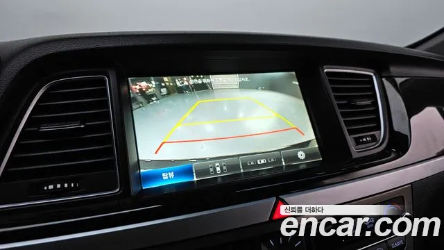 Hyundai Genesis 2015 — фото 15