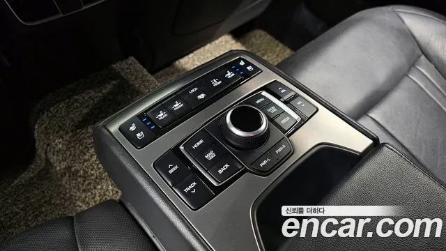 Hyundai Genesis 2015 — фото 17