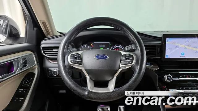 Ford Explorer 2022 — фото 13