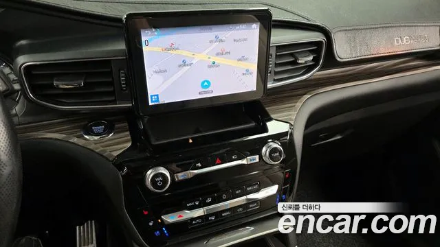 Ford Explorer 2022 — фото 14