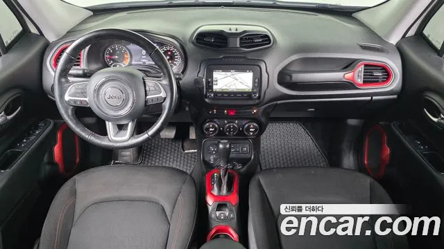 Jeep Renegade 2017 — фото 7