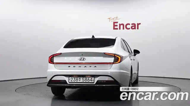 Hyundai Sonata 2020 — фото 3