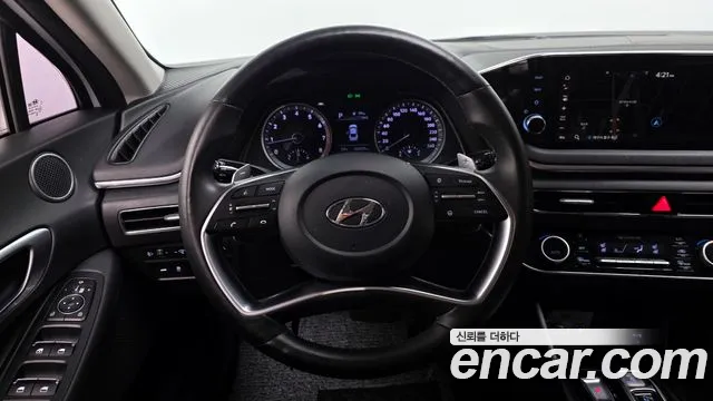 Hyundai Sonata 2020 — фото 12