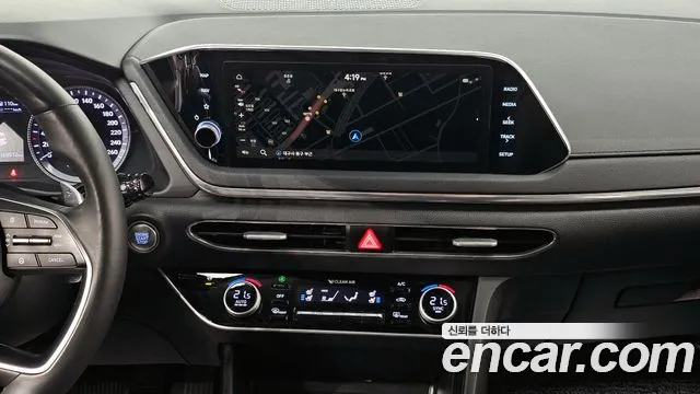Hyundai Sonata 2020 — фото 14