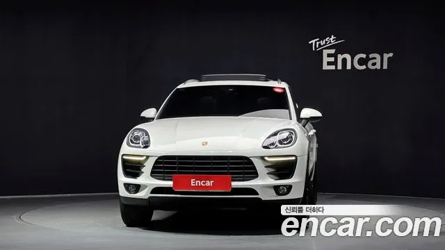 Porsche Macan 2017 — фото 3