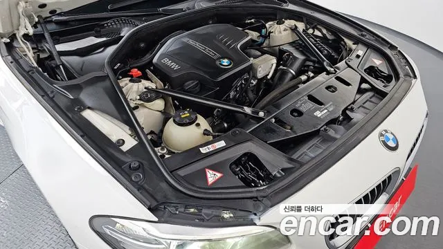 BMW 5-Series 2015 — фото 6