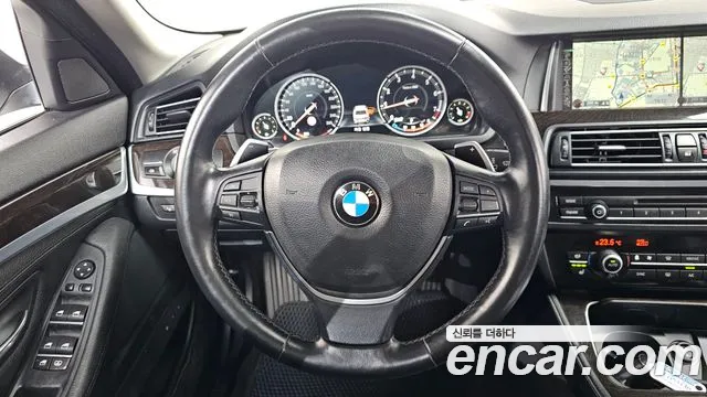 BMW 5-Series 2015 — фото 13
